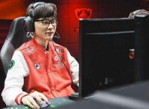 迫使雄鹿多 迫使雄鹿多