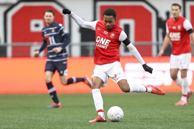 米球员的士 米球员的士