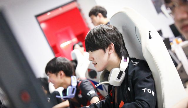 逼近30岁 逼近30岁